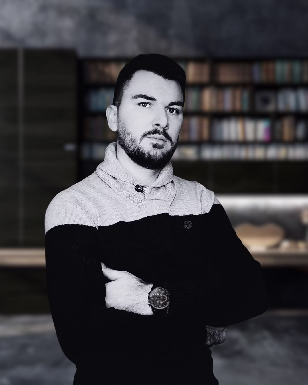 Dejan Subotić - Osnivač lama studija